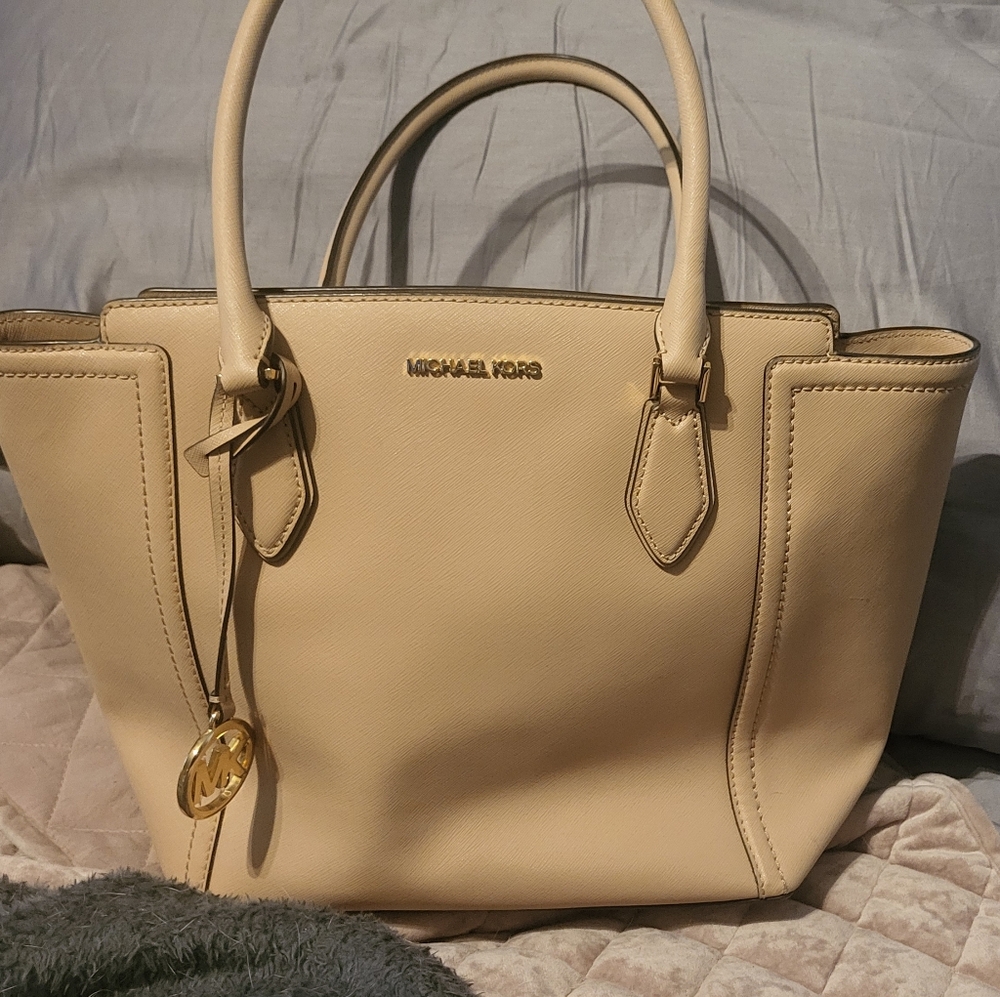 MK purse